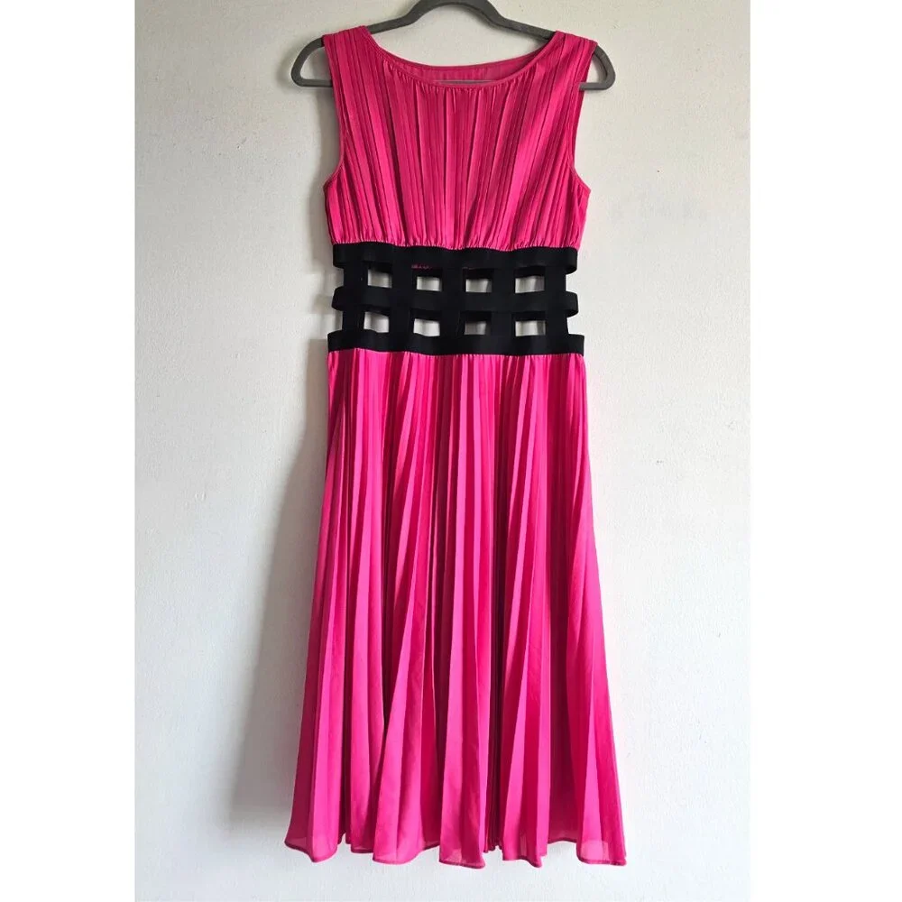 Gisele Pleated Sleeveless A-Line Midi Dress with Dust Bag S Hot Pink - Picture 2 of 10